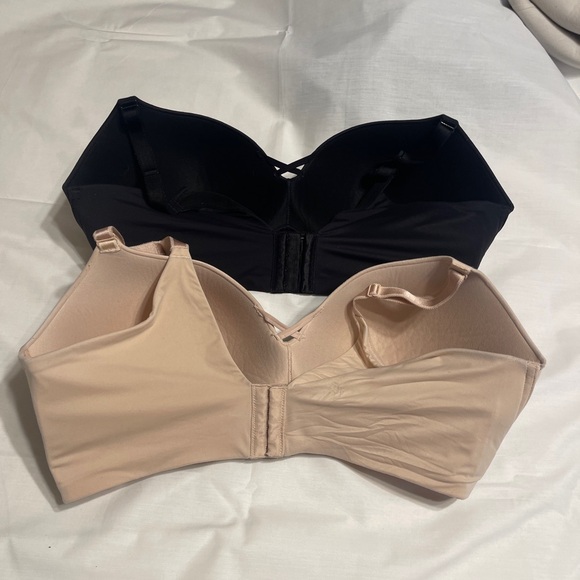 Lot of 2 Torrid Curve 42DDD bras black and tan padded wirefree wire free - Picture 2 of 4